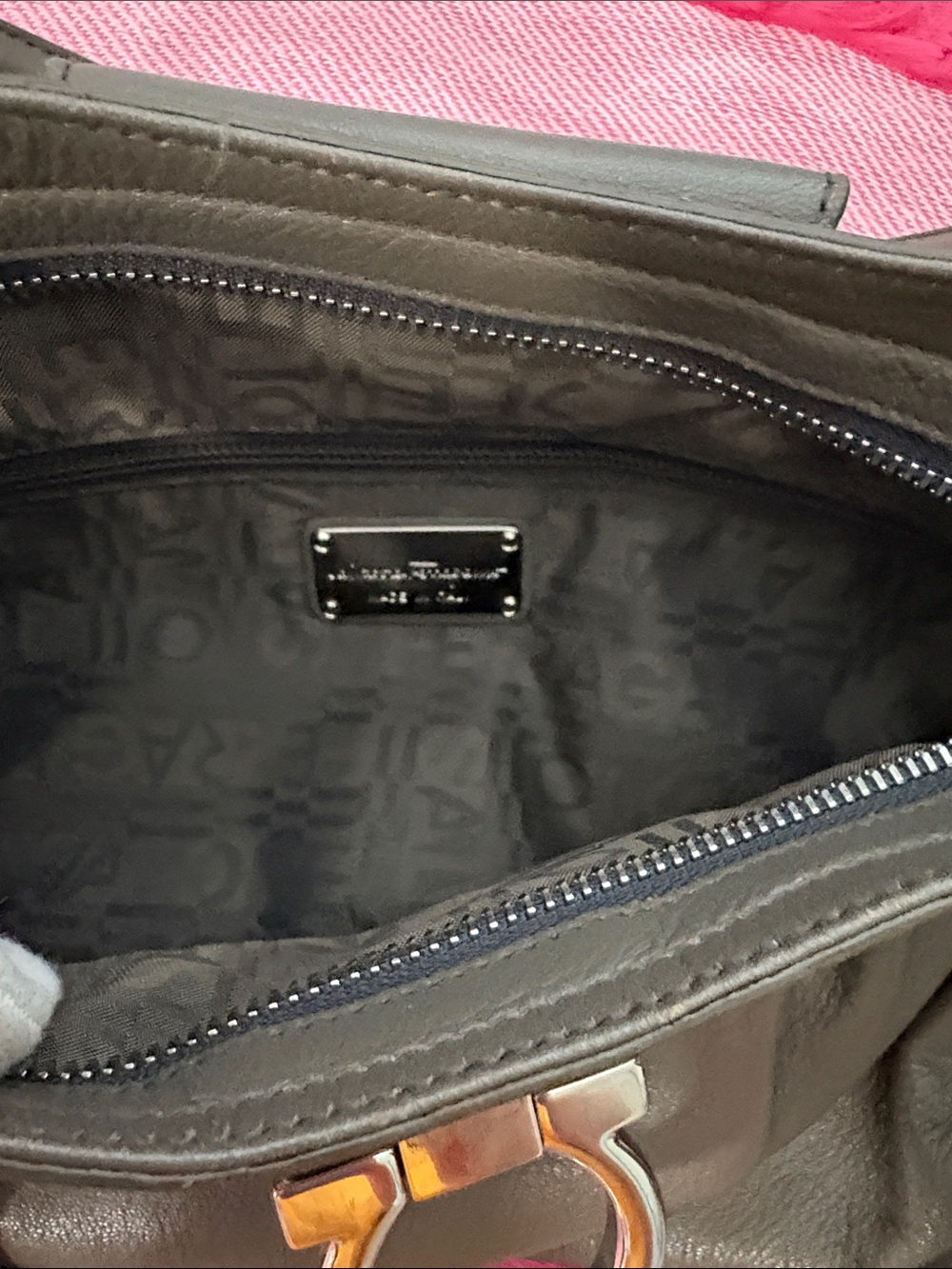 Salvatore Ferragamo Marissa Gsncini Leather Satchel Handbag - Picture 10 of 12